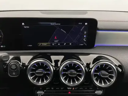 Photo 20 Mercedes CLA  Coupé 200 7G-DCT