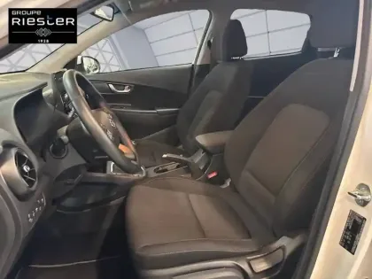 Photo 8 Hyundai Kona  1.0 T-GDi 120 Hybrid 48V