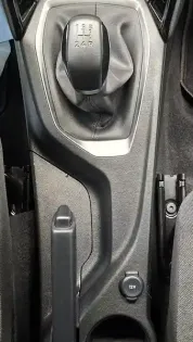 Photo 13 Peugeot 208  PureTech 75 S&S BVM5