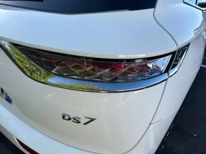 Photo 16 DS Ds 7 DS7 Crossback PureTech 180 EAT8