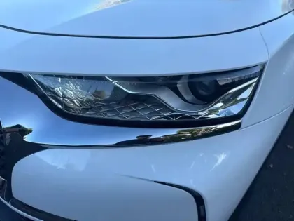 Photo 15 DS Ds 7 DS7 Crossback PureTech 180 EAT8