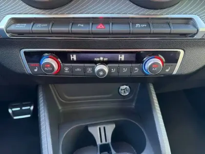 Photo 20 Audi Q2  35 TFSI 150 S tronic 7