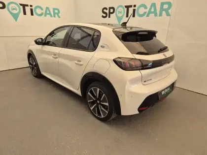 Photo 21 Peugeot 208  Electrique 50 kWh 136ch