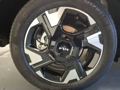 Photo 9 Kia Stonic  1.0 T-GDi 115 ch MHEV DCT7