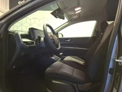 Photo 6 Kia Stonic  1.0 T-GDi 115 ch MHEV DCT7