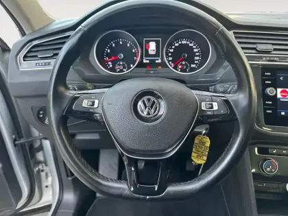 Photo 11 Volkswagen Tiguan  1.5 TSI EVO 130