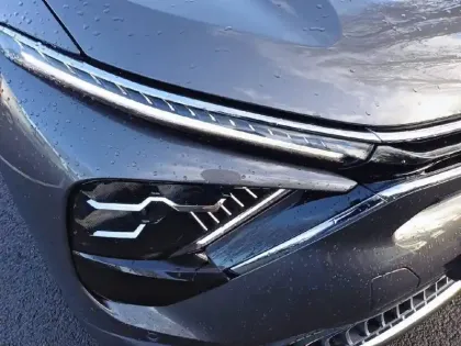 Photo 14 Citroën C5  X Hybride Rechargeable 225 S&S e-EAT8