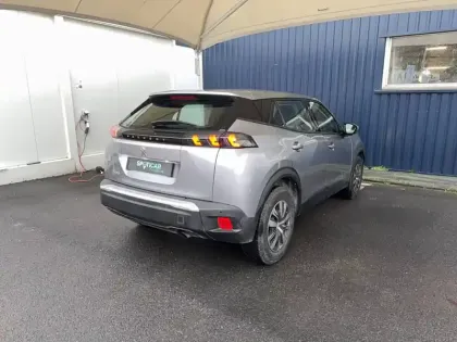 Photo 4 Peugeot 2008  PureTech 100 S&S BVM6