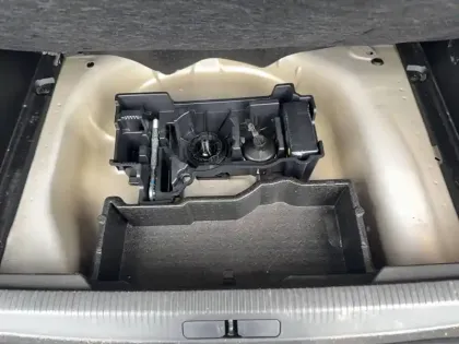 Photo 19 Peugeot 2008  PureTech 100 S&S BVM6