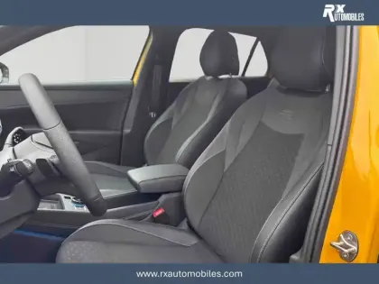 Photo 5 Volkswagen T-roc  1.5 eTSI EVO2 Hybrid 150 ch DSG7