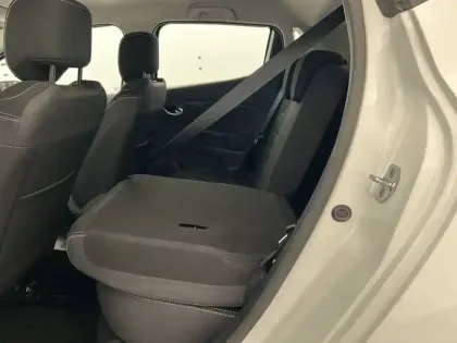 Photo 25 Renault Clio  dCi 90 E6C