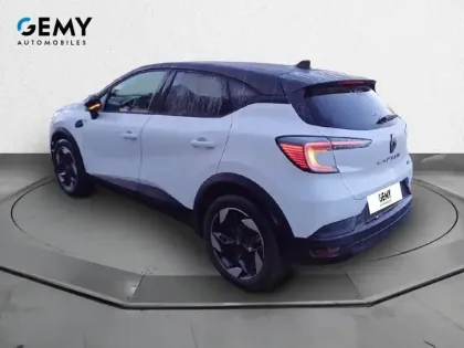 Photo 6 Renault Captur  E-Tech full hybrid 160 ch