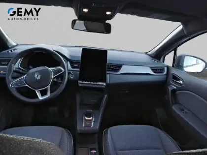 Photo 7 Renault Captur  E-Tech full hybrid 160 ch