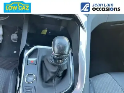 Photo 35 Peugeot 3008  PureTech 130ch S&S BVM6