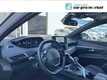 Photo 12 Peugeot 3008  PureTech 130ch S&S BVM6