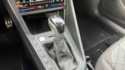 Photo 22 Volkswagen Taigo  1.5 TSI 150 DSG7