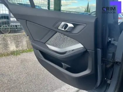 Photo 22 BMW Serie 1 120d 163 ch DKG7