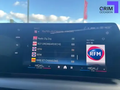 Photo 7 BMW Serie 1 120d 163 ch DKG7