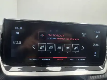 Photo 22 Peugeot 208  PureTech 130 S&S EAT8