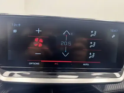 Photo 23 Peugeot 208  PureTech 130 S&S EAT8