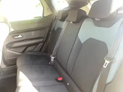 Photo 13 Dacia Duster  Hybrid 140