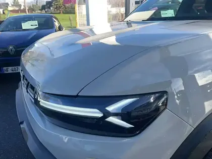 Photo 18 Dacia Duster  Hybrid 140