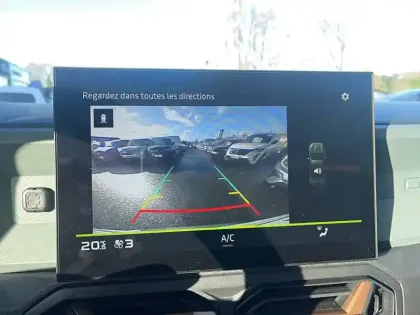 Photo 17 Dacia Duster  Hybrid 140