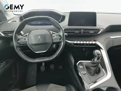 Photo 23 Peugeot 5008  PureTech 130ch S&S BVM6