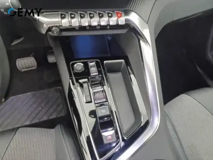 Photo 16 Peugeot 5008  BlueHDi 130ch S&S EAT8