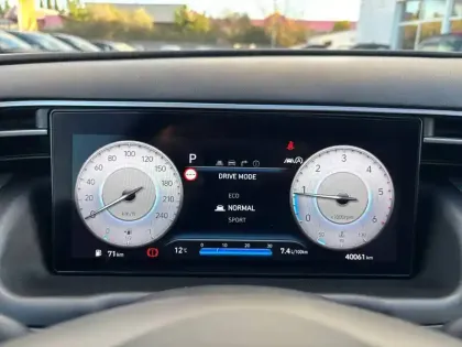 Photo 85 Hyundai Tucson  1.6 CRDi 136 Hybrid 48V DCT-7