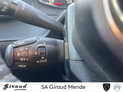 Photo 14 Peugeot 208  PureTech 100 S&S BVM6