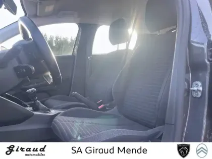 Photo 8 Peugeot 208  PureTech 100 S&S BVM6