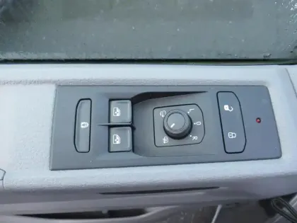 Photo 26 Volkswagen Caravelle  6.1 2.0 TDI 150 BMT Longue DSG7