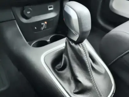 Photo 11 Citroën C3  PureTech 110 ch EAT6