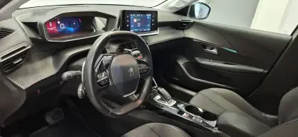 Photo 13 Peugeot 208  PureTech 100 S&S EAT8