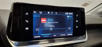 Photo 17 Peugeot 208  PureTech 100 S&S EAT8