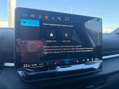 Photo 21 Volkswagen T-roc  1.5 eTSI EVO2 Hybrid 150 ch DSG7