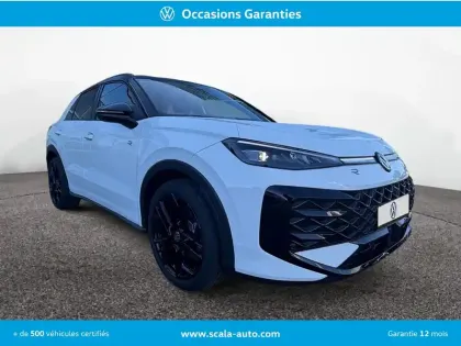 Photo 6 Volkswagen T-roc  1.5 eTSI EVO2 Hybrid 150 ch DSG7