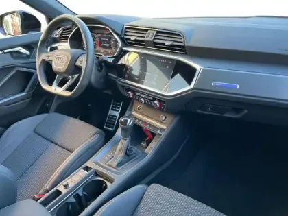 Photo 8 Audi Q3  Sportback 35 TFSI 150 ch S tronic 7