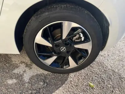 Photo 10 Opel Corsa  Electrique 136 ch & Batterie 50 kWh