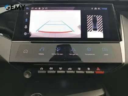 Photo 13 Peugeot 408  PureTech 130 ch S&S EAT8