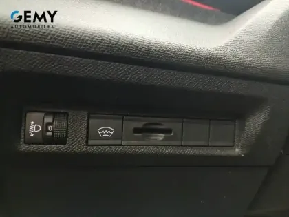 Photo 41 Peugeot 408  PureTech 130 ch S&S EAT8