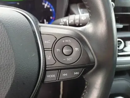 Photo 23 Toyota Corolla  Hybride 122h