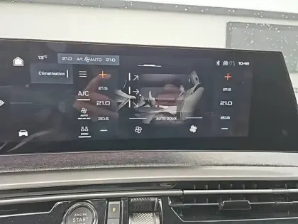 Photo 21 Peugeot 3008  Hybrid 136 e-DCS6