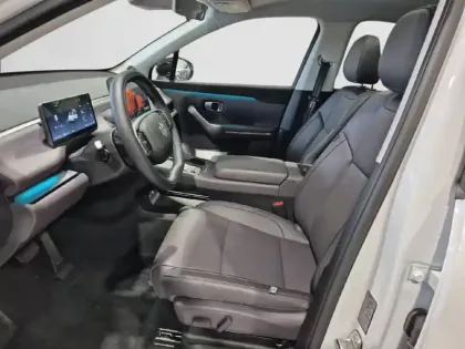 Photo 10 Leapmotor C10  REEV 28.4 kWh - 158 kW