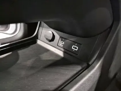 Photo 21 Leapmotor C10  REEV 28.4 kWh - 158 kW