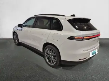 Photo 6 Leapmotor C10  REEV 28.4 kWh - 158 kW