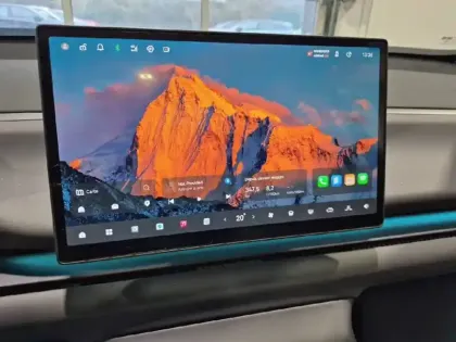 Photo 18 Leapmotor C10  REEV 28.4 kWh - 158 kW