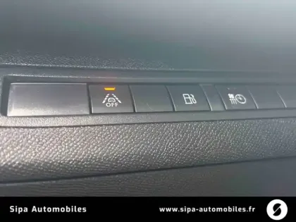 Photo 142 Peugeot 3008  Hybrid 225 e-EAT8