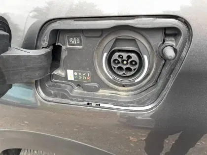 Photo 113 Peugeot 3008  Hybrid 225 e-EAT8